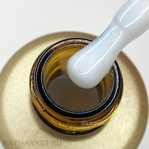 BSG 20мл 21 Colloration Hard Цветная жесткая база Бело-лунный искрящийся оттенок с голубоватым шиммером 12702021