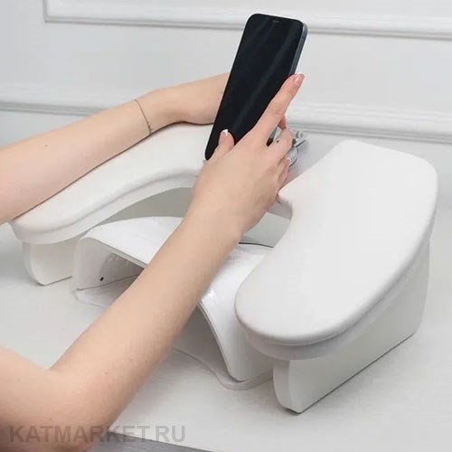 Маникюрная подставка бабочка белая с держателем под телефон 60808421