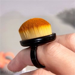 {{photo.Alt || photo.Description || 'Мягкая кисть сметка на кольце (попка кролика) черная'}}